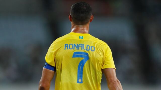 Cristiano Ronaldo contra el reloj: “Veré si puedo continuar jugando o no”