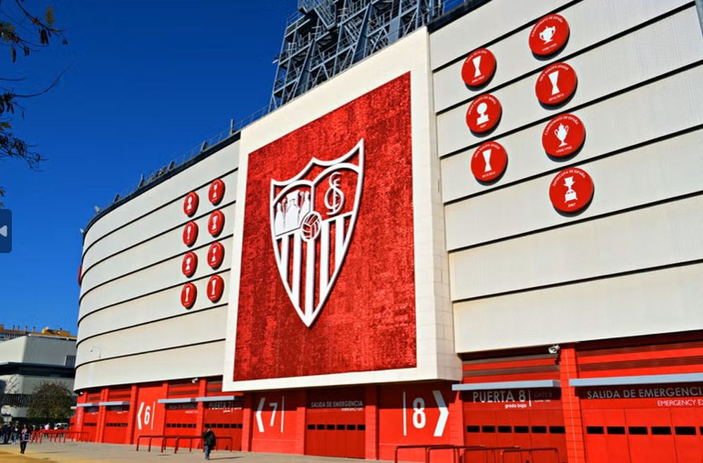 Sevilla FC usará IA para fichar jugadores: “En la base de datos, tenemos a peruanos en ligas sudamericanas y europeas”. (Difusión)