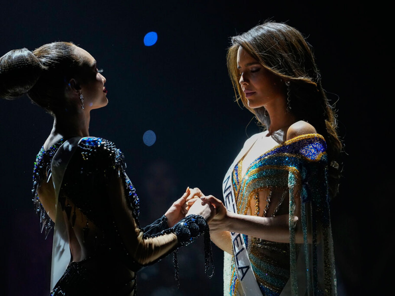 Vota por tu favorita para llevarse la corona del Miss Universo este sábado 18 de noviembre. (Foto: AFP)