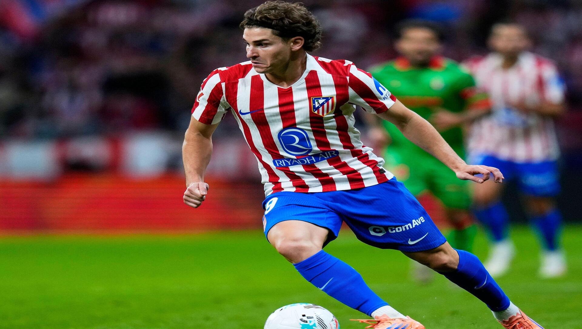 Julián Álvarez buscará marcar un nuevo gol en el duelo Atlético de Madrid vs Sevilla (Crédito: Alamy Stock Photo).