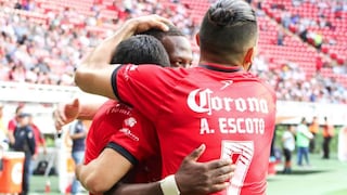 Chivas perdió 2-1 ante Lobos BUAP en un partido lleno de golazos por la Liga MX