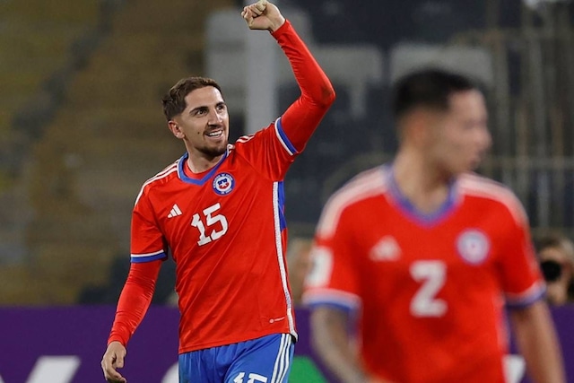 Diego Valdés con la Selección Chilena. (Foto: Agencias).