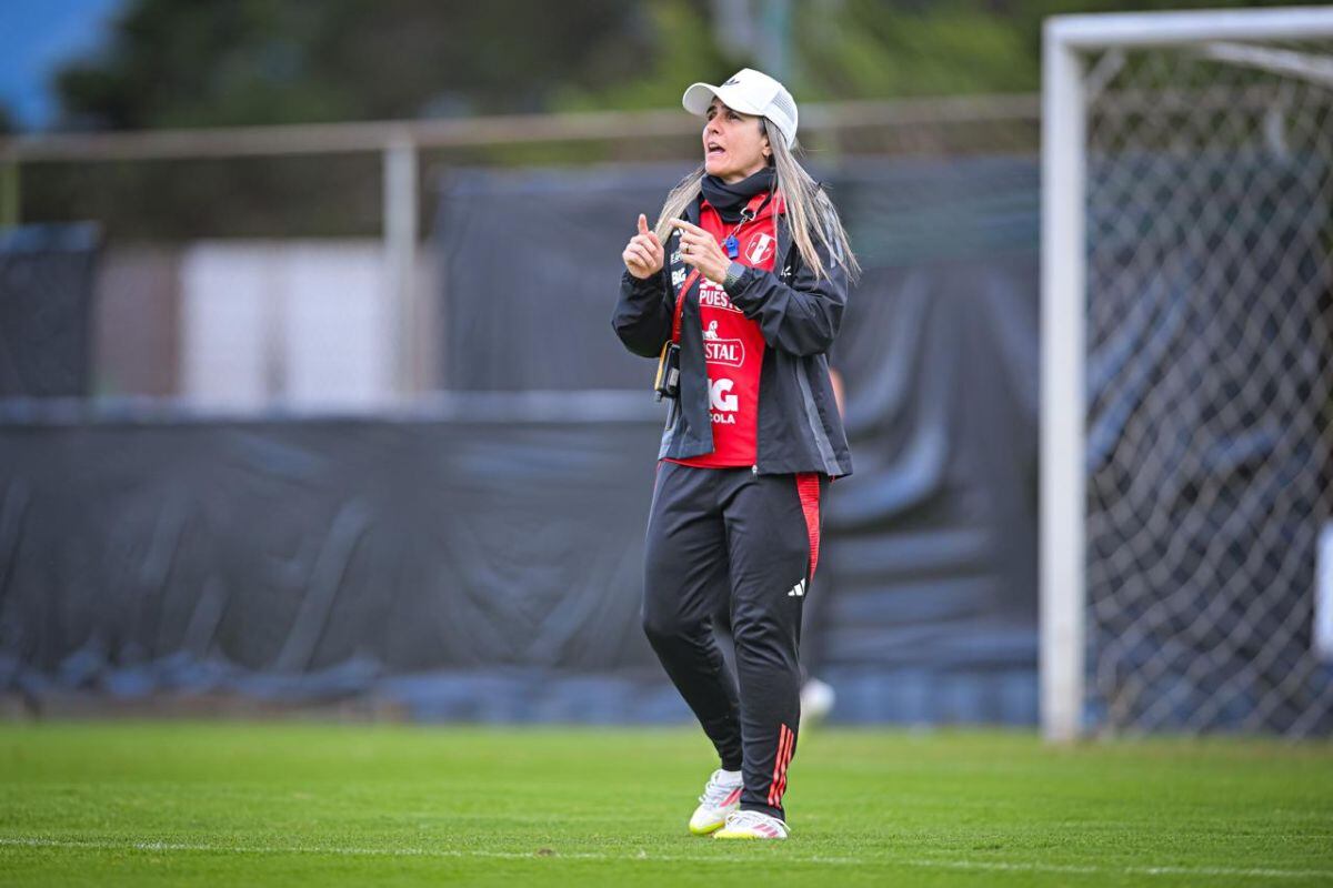 Emily Lima fue entrenadora de la Selección Peruana desde el 2023. | Foto: La Bicolor