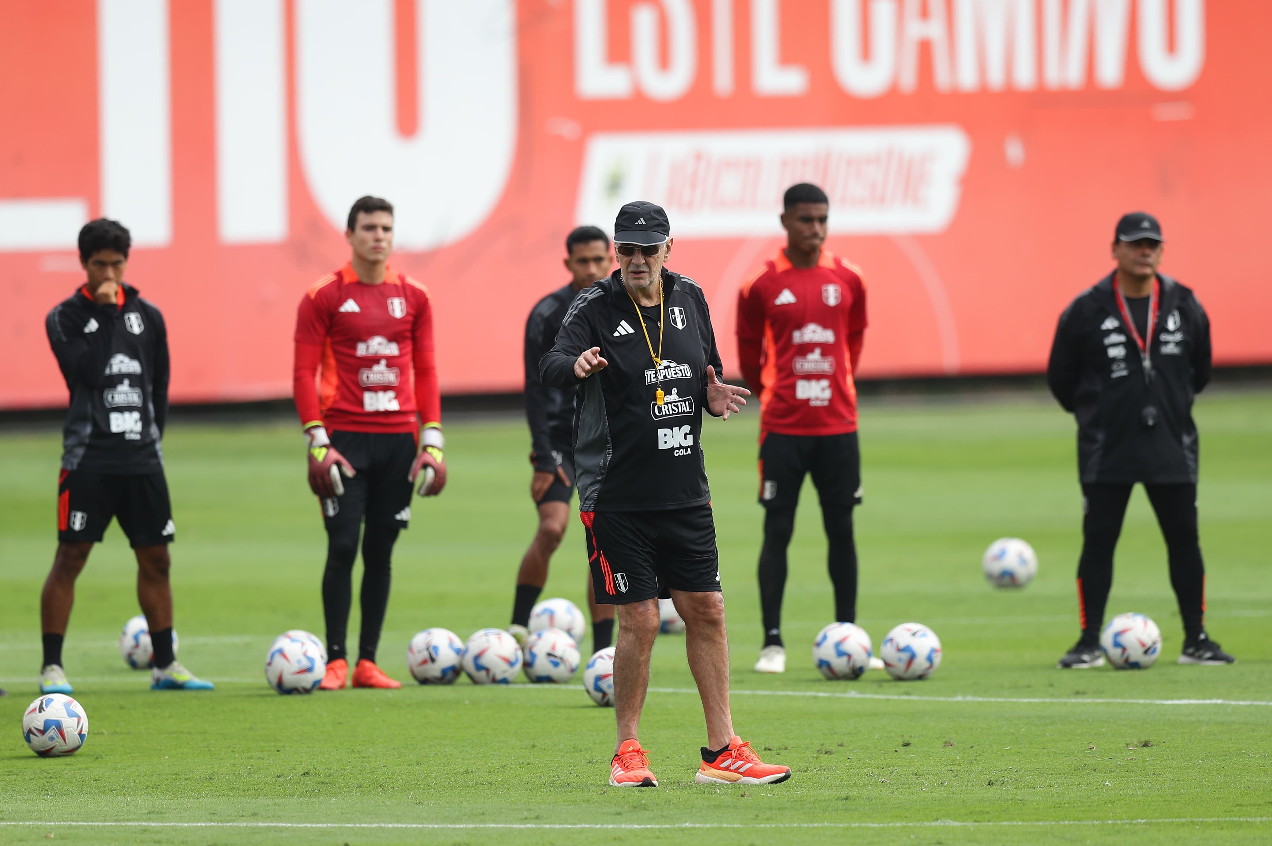 La Selección Peruana cumplió un nuevo día de entrenamientos. (Foto: Jesús Saucedo / GEC)