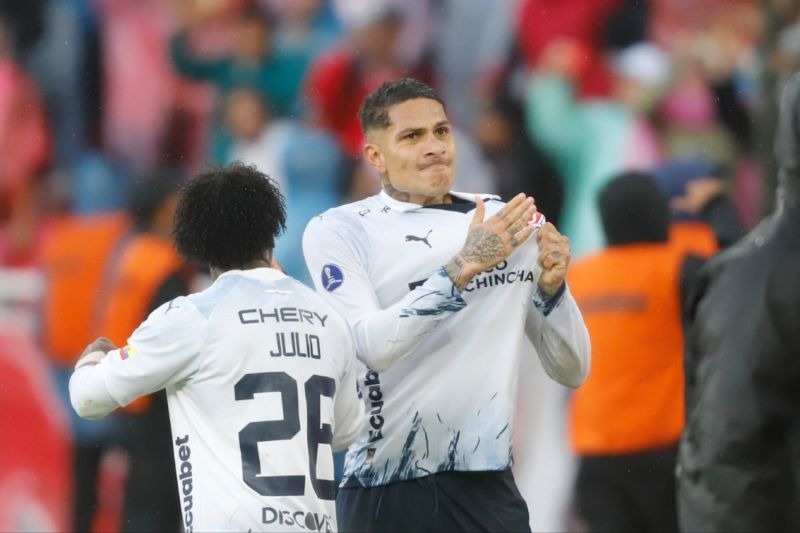 Paolo Guerrero será titular en la semifinal de vuelta de la Copa Sudamericana. (Foto: AFP)