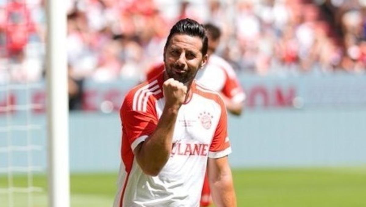 Claudio Pizarro Gol Y Homenaje En Bayern M nich Por El Triplete Del claudio-pizarro-gol-y-homenaje-en-bayern-m-nich-por-el-triplete-del