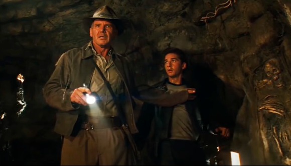 Shia LaBeouf aparece en "Indiana Jones y el reino de la calavera de cristal". (Foto: Captura/YouTube-
Paramount Movies)