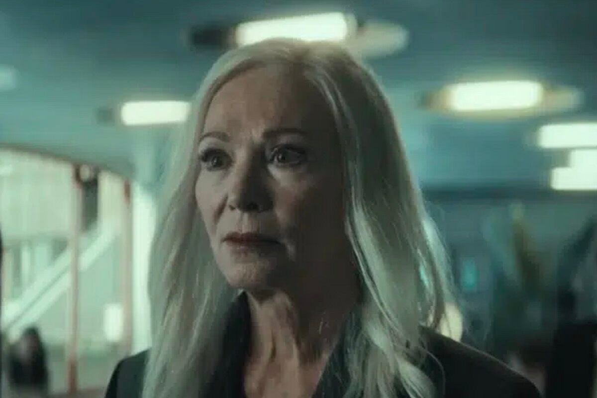 La mujer detrás de la empresa de biotecnología en la película alemana "Paradise" (Foto: Netflix)