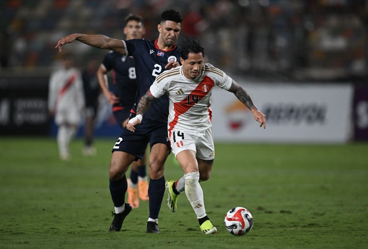 ¡Se pone a punto por su cuenta! Gianluca Lapadula y los trabajos previos a su llegada a Universitario | Foto: AFP