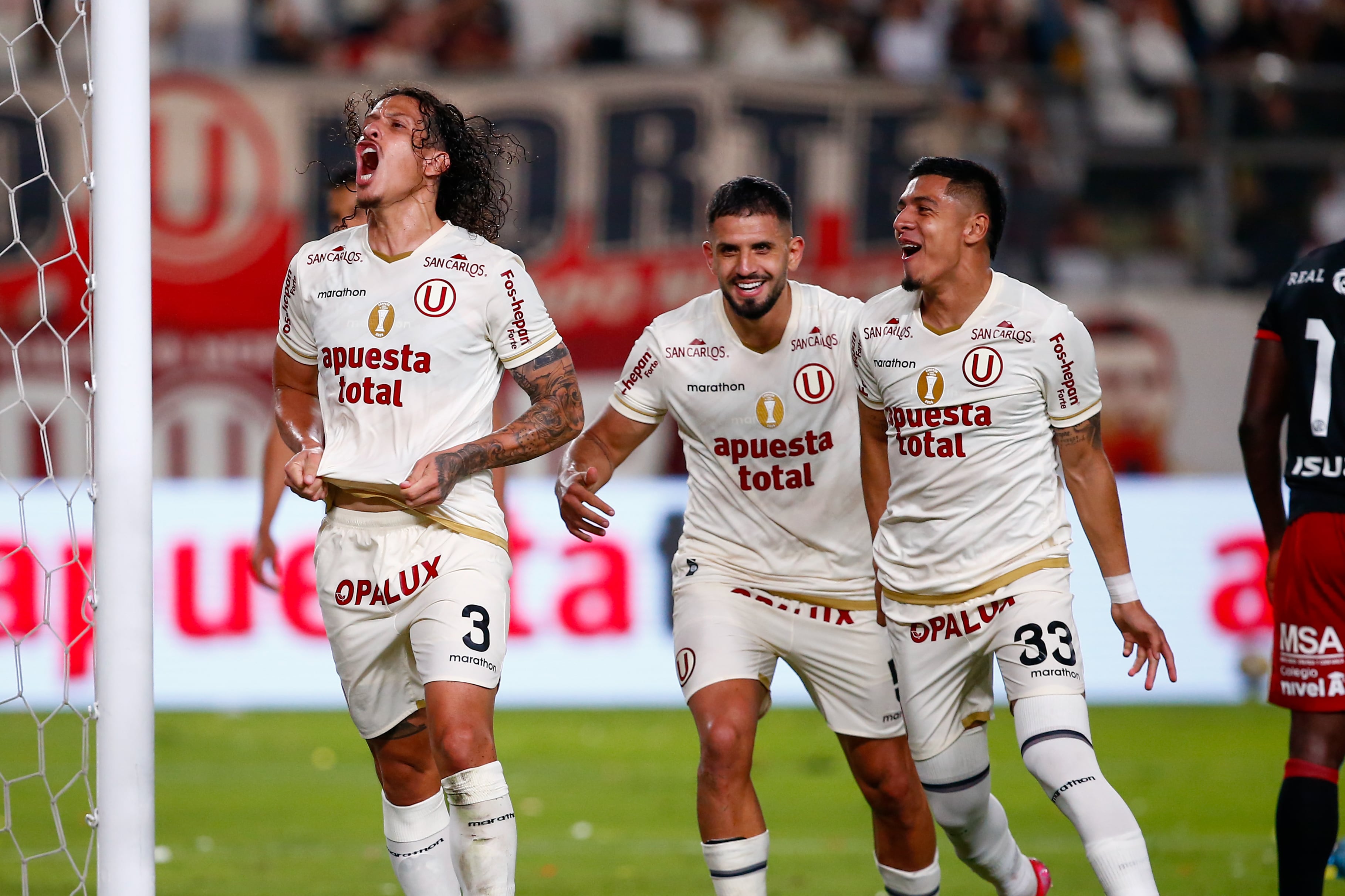 Universitario mantendrá la base de la defensa tricampeona. (Fotos: Fernando Sangama/@photo.gec)