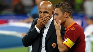 Francesco Totti fue sacado por el técnico de la concentración de Roma