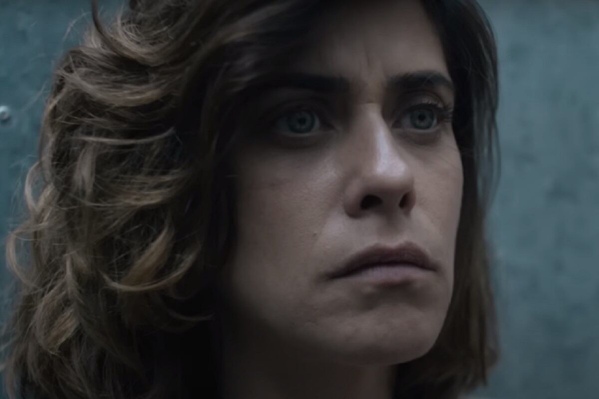 María León interpreta a Cristina Cruces, una oficial que es parte de la investigación, en la miniserie española "El caso Asunta" (Foto: Netflix)