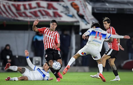 Por Copa Libertadores, Estudiantes vs. Católica (1-1): resumen extendido y goles