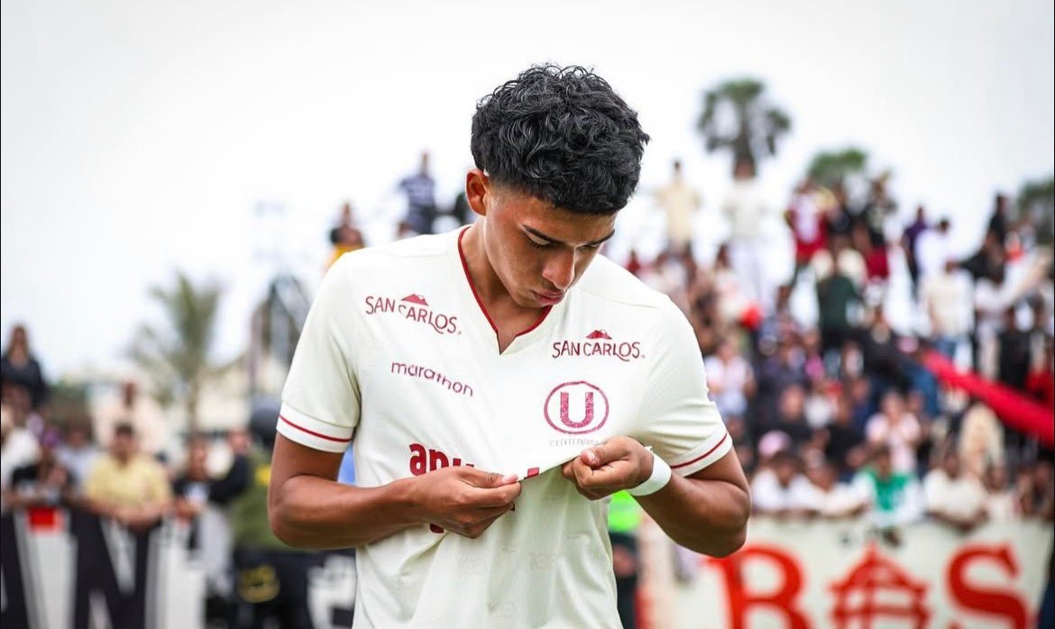 El atacante de 19 años firmó un contrato por los próximos dos años y en la institución blanquiazul existe mucha expectativa por una futura venta al extranjero.