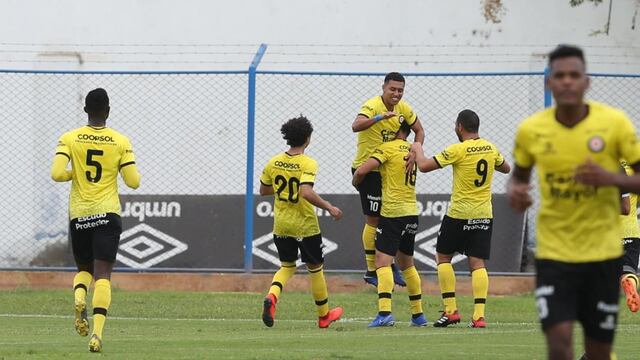 Dieron la sorpresa: Universitario cayó 3-0 ante Coopsol por la segunda fecha de la Copa Bicentenario [VIDEO]