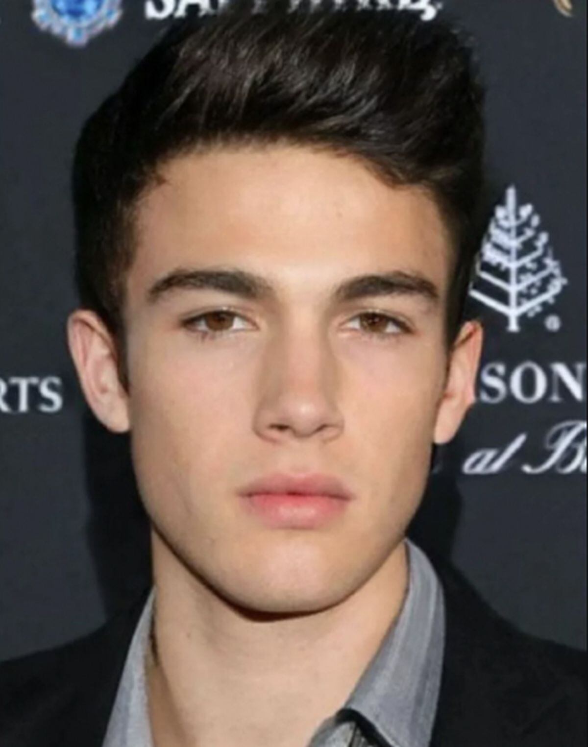 Así luciría de adolescente el posible hijo que tendrían Jennifer López y Ben Affleck (Foto: Inteligencia Artificial)