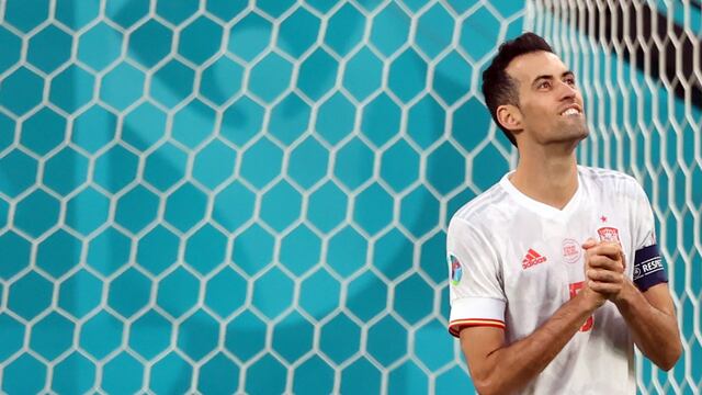 Vía de escape al recorte salarial: Busquets encuentra ‘asilo’ en la MLS y le agrada la idea