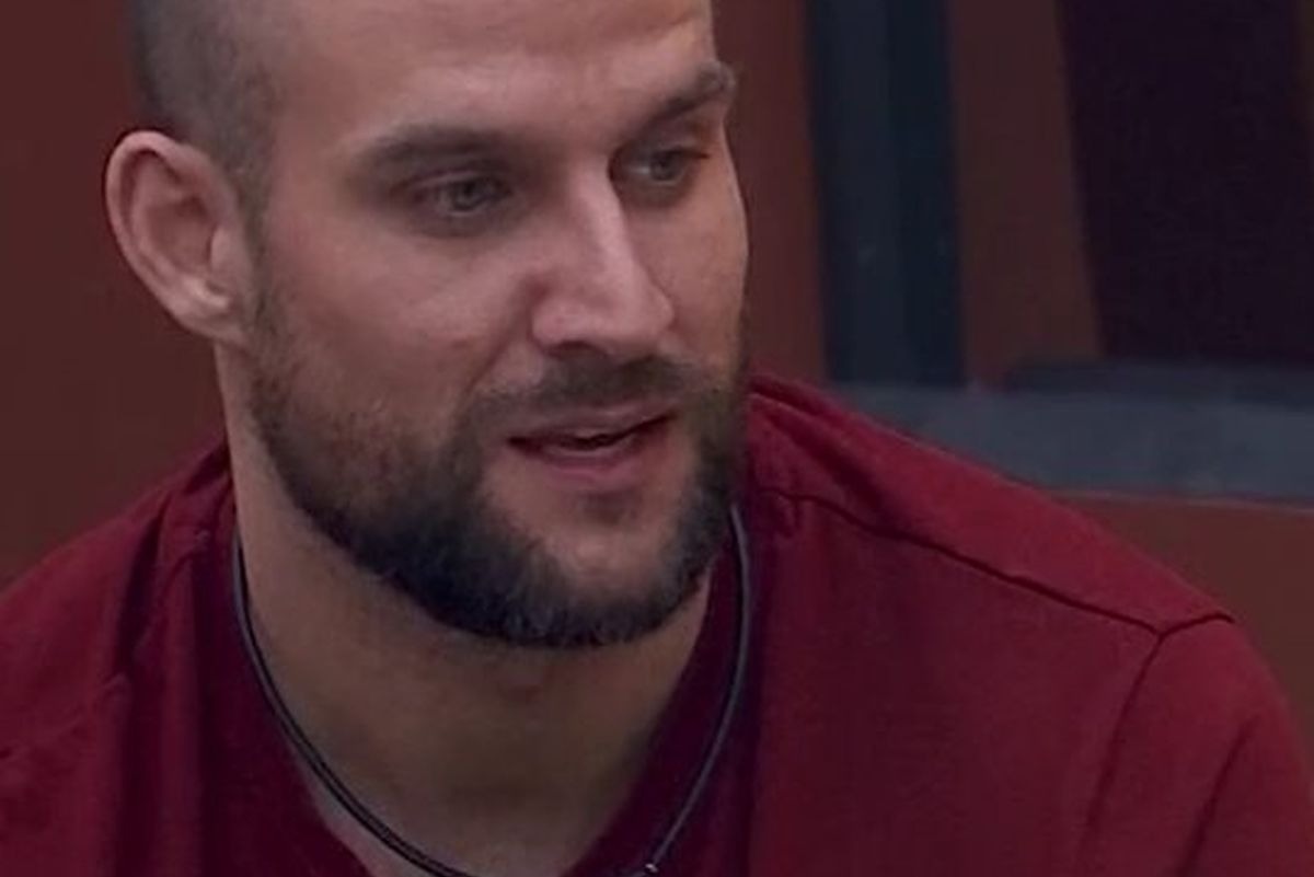 Clovis Nienow se despide de "La casa de los famosos 4" (Foto: Telemundo)