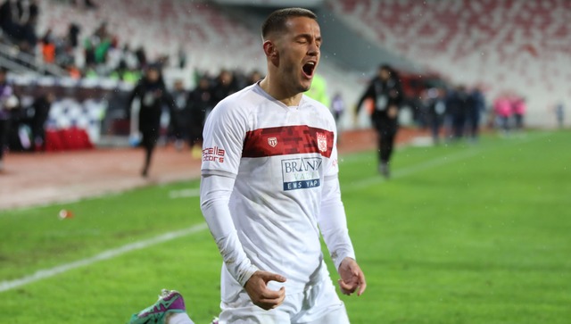 Rey Manaj - Sivasspor - 8 goles - Superliga de Turquía. (Foto: Getty Images)