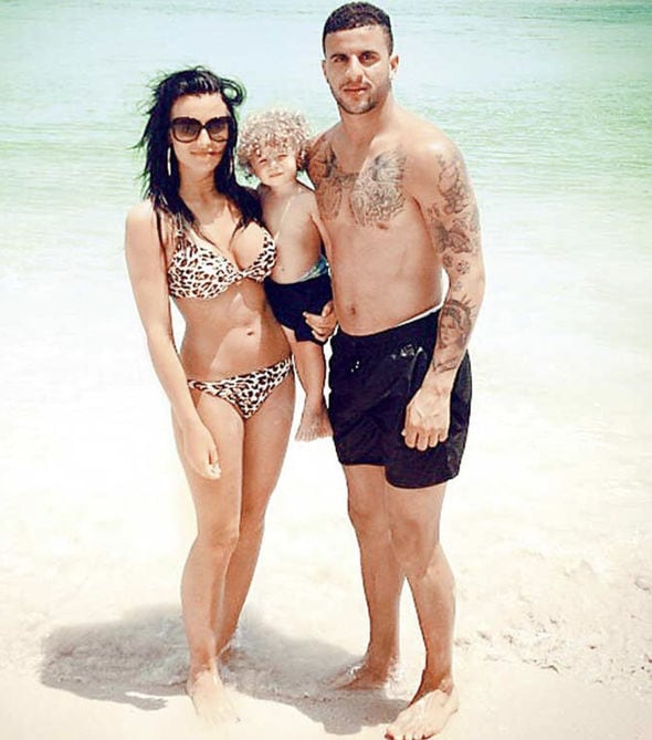 Annie Kilner y Kyle Walker tienen 4 hijos.