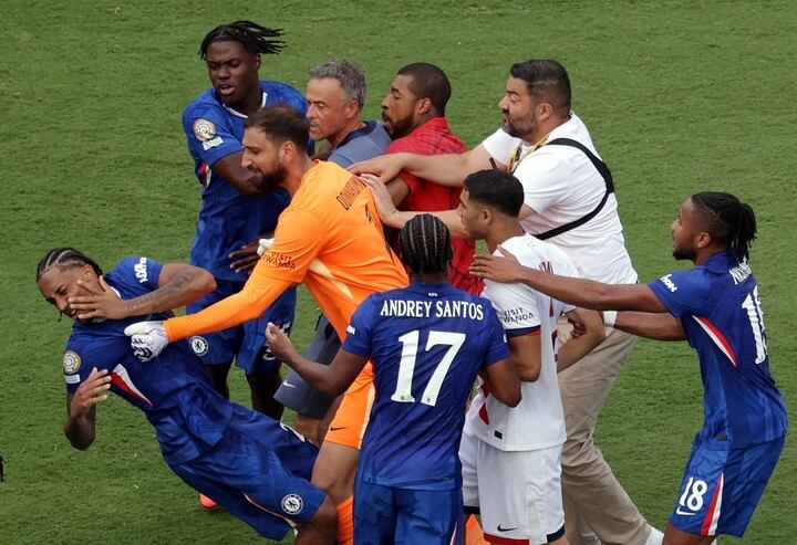 Luis Enrique protagonizó conflicto con Joao Pedro. (Foto: EFE)