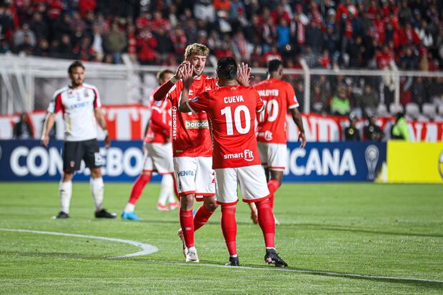 Gaspar Gentile abrió la cuenta en el Cusco, para el triunfo de Cienciano sobr Caracas FC. (Redes sociales Cienciano)