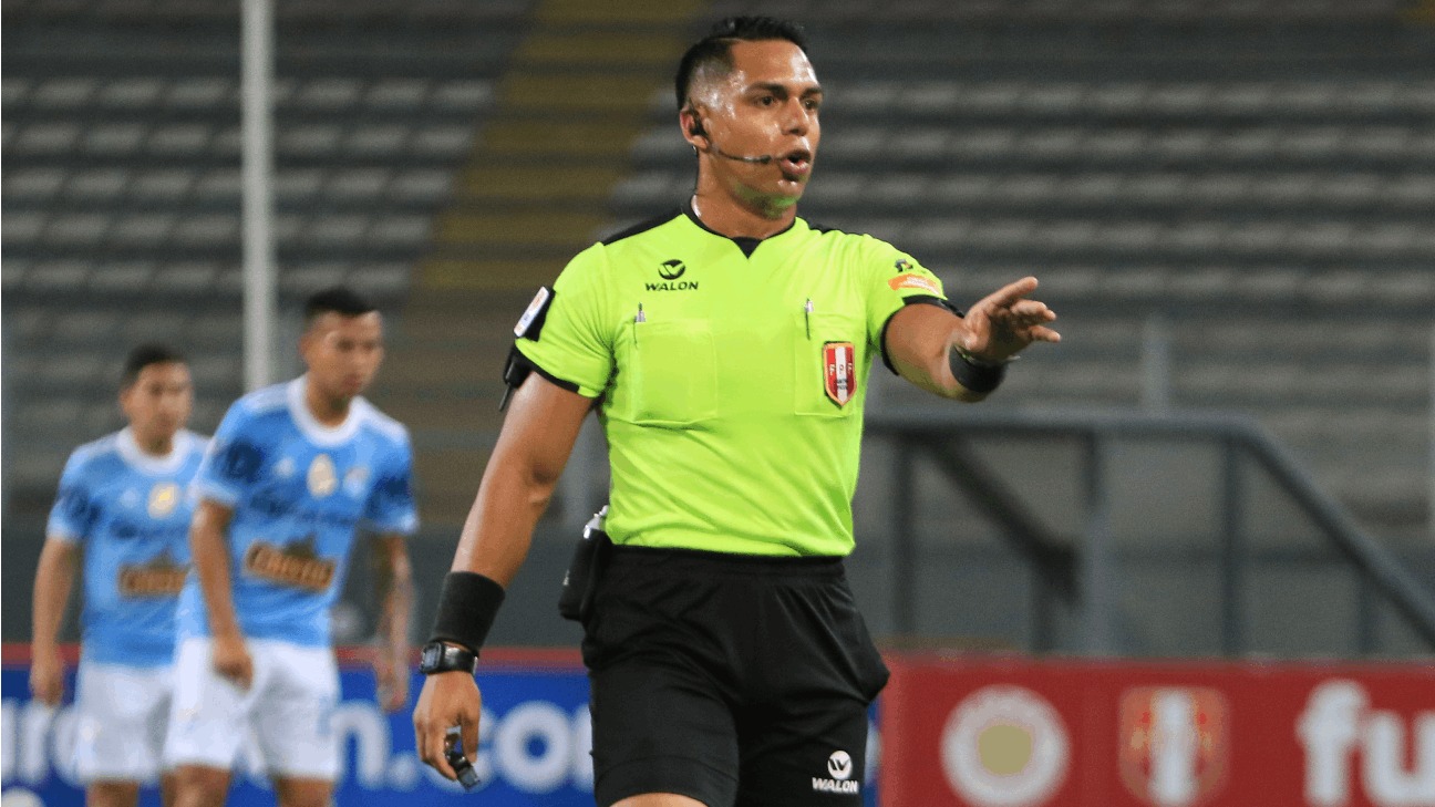 Bruno Pérez es el árbitro designado para el duelo de Alianza Lima vs. Universitario. (Foto: Liga 1)