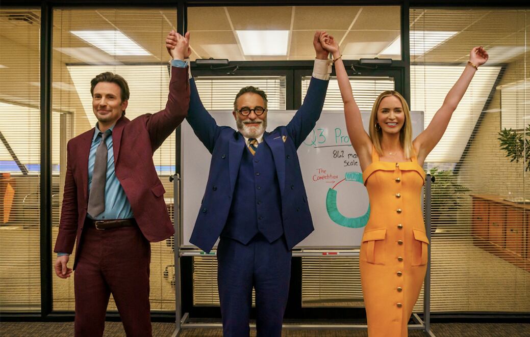 Chris Evans, Andy García y Emily Blunt en “Pain Hustlers” (Foto: Netflix)