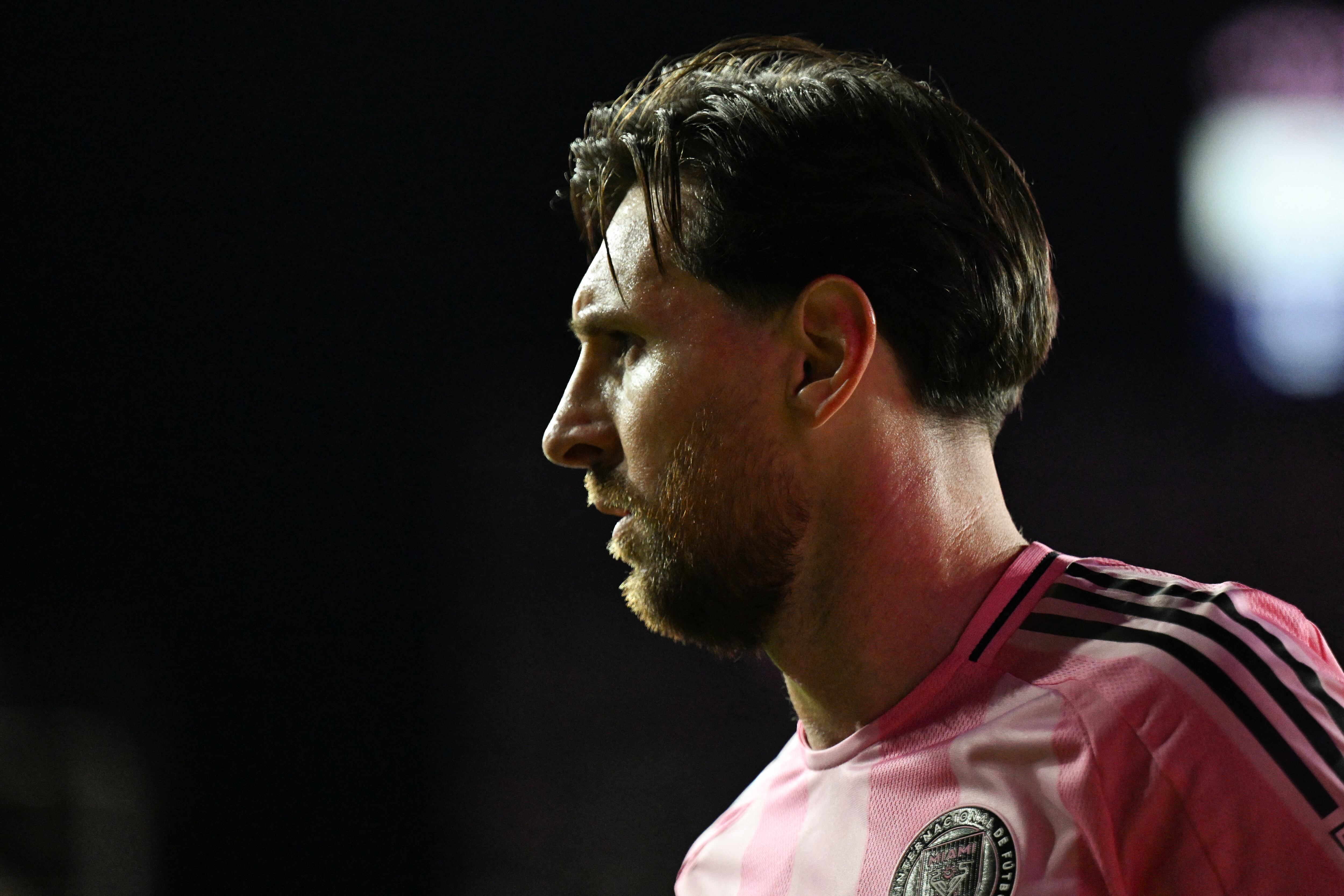 Lionel Messi se perdió el duelo de ida frente al Cavelier.