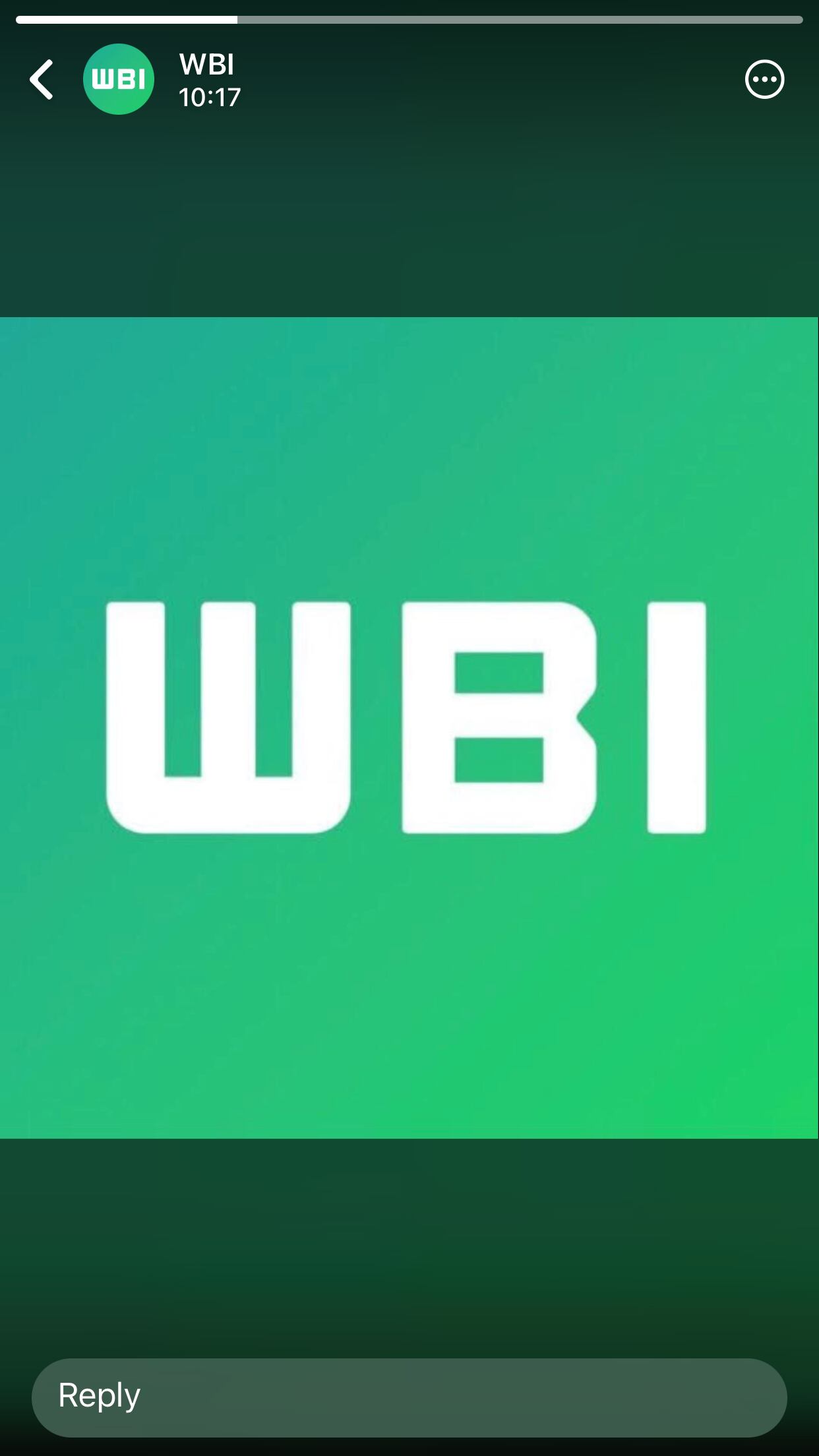 Vista previa de la nueva barra de respuesta rápida en los estados de WhatsApp. (Foto: WabetaInfo)