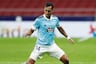 Muy pocos minutos: el difícil momento que vive Renato Tapia en el Celta de Vigo