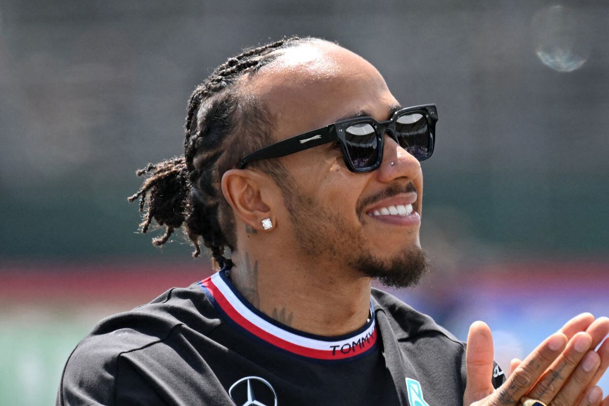 Lewis Hamilton es un famoso piloto de Fórmula Uno (Foto: AFP)