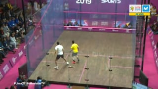 Va con todo: Diego Elías cerró el primer set con superioridad en la final de Squash [VIDEO]
