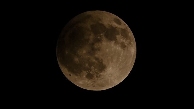 ▷ A qué hora empezó y cómo se pudo ver el eclipse penumbral de luna 2024 desde México