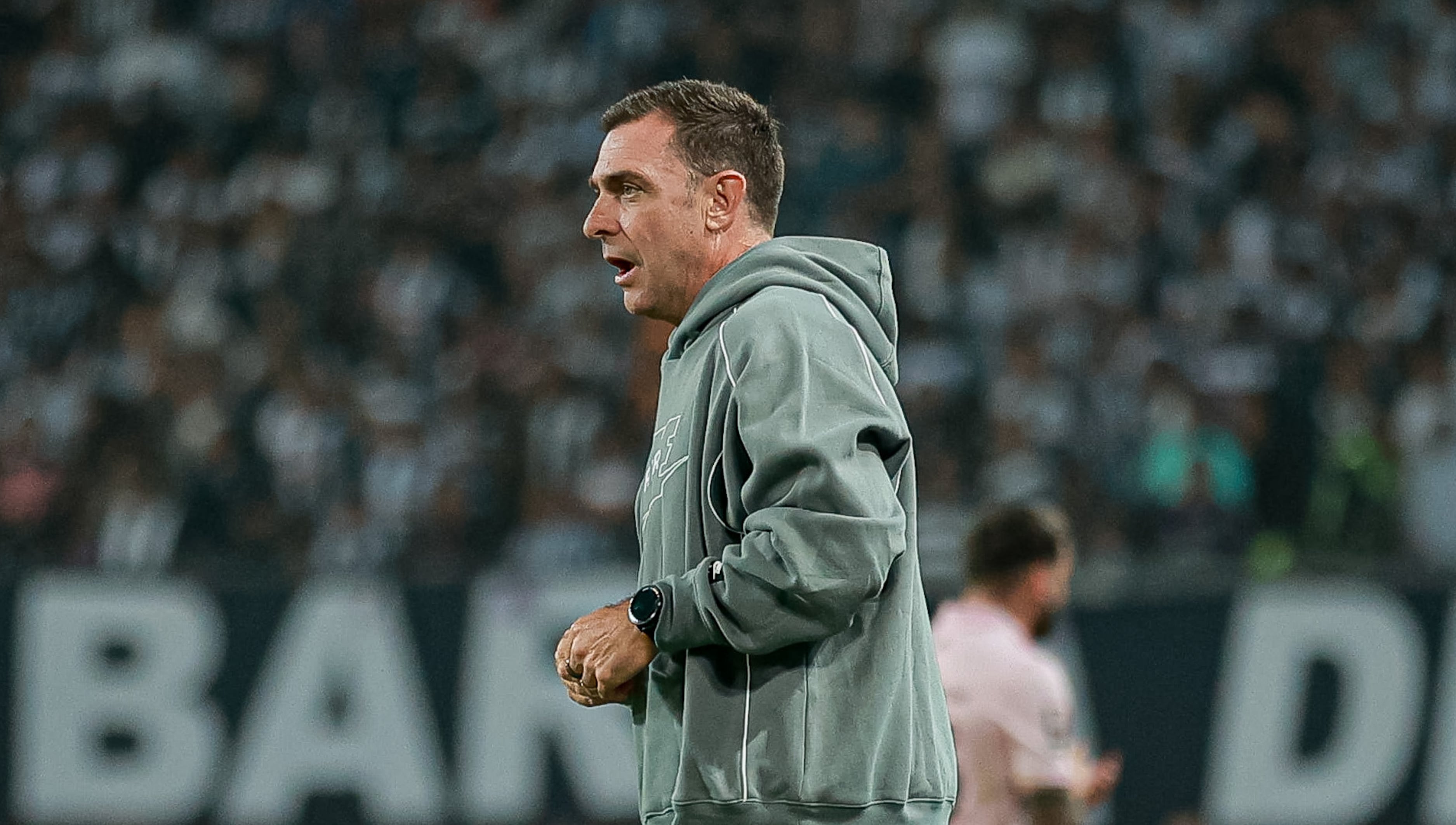Pablo Guede viene afinando detalles antes del reinicio de la Liga 1. (Foto: LFP)