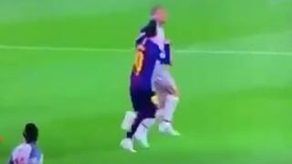Pasó desapercibida: supuesta agresión de Messi a Fabinho que nadie vio antes de su golazo [VIDEO]