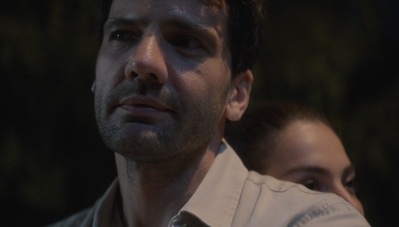 Kaan Urgancioglu regresa como Firat en la película turca "Un lugar seguro 2" (Foto: Netflix)