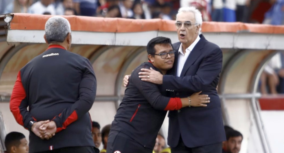 Jorge Fossati tiene contrato con Universitario hasta finales de 2024. (Foto: GEC)