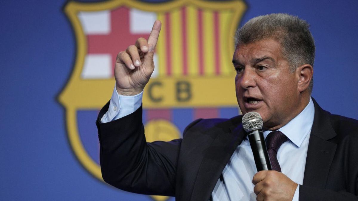 Joan Laporta ya sabe cuánto debe pagar por la llegada de Luis Díaz al Barça. (Foto: EFE)