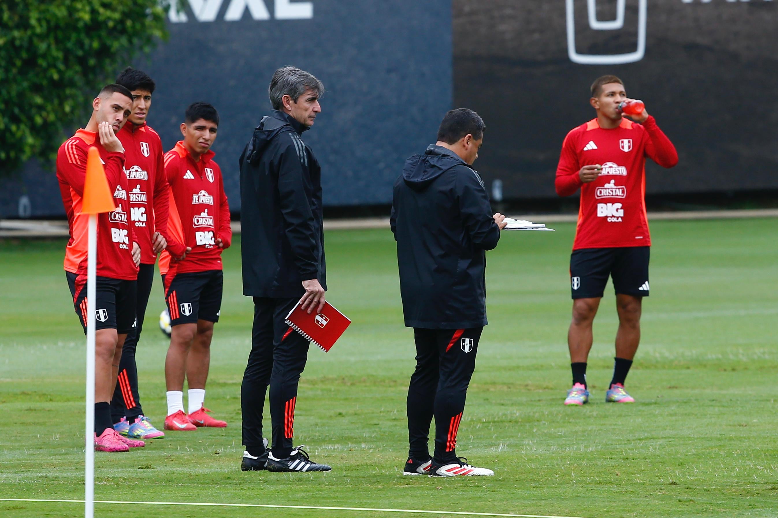 Futbolistas del medio local e internacional entrenaron 10 días en Videna previo a duelo con Colombia. (Foto: GEC)