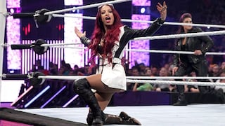 ¿Por qué Sasha Banks no aparece en Raw y Smackdown?