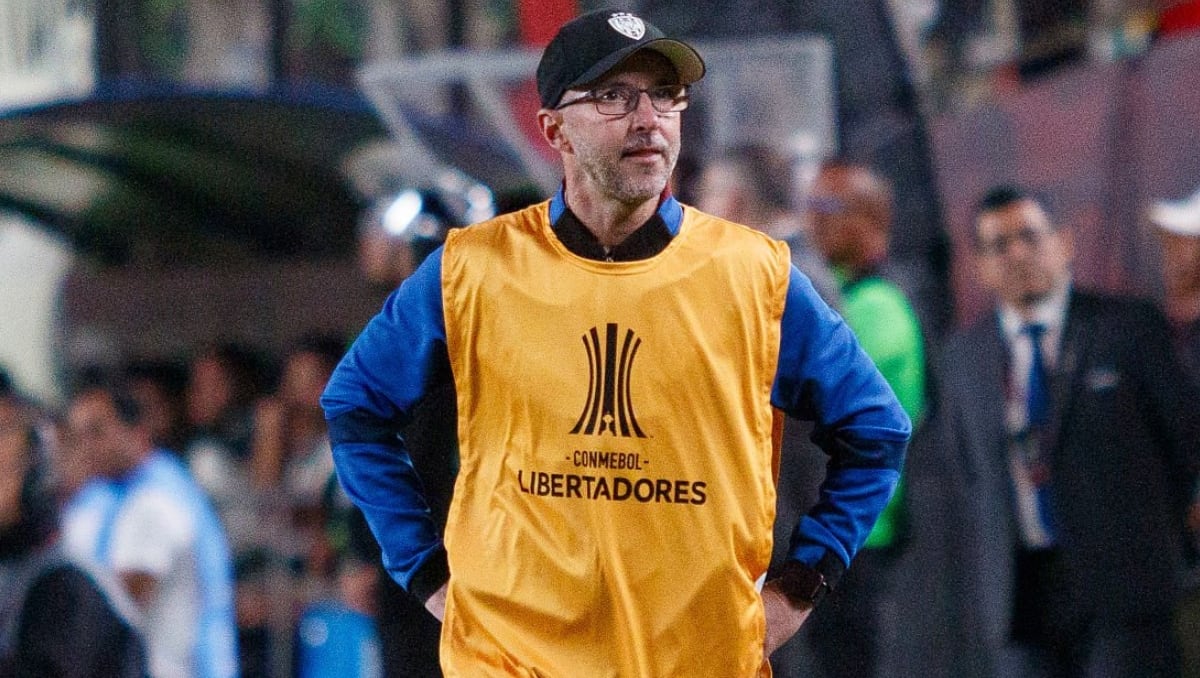 Javier Rabanal llegó a ser asistente técnico de Ruud van Nistelrooy en el PSV. (Foto: Getty Images)