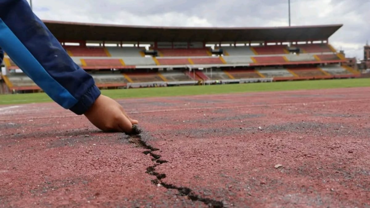 Estadio IPD de Huancayo cierra temporalmente por encontrarse en mal estado. (Foto: Difusión X)