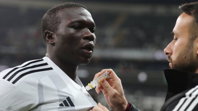 La mentira de Aboubakar sorprende al mundo: fingió lesión para ponerse cabello