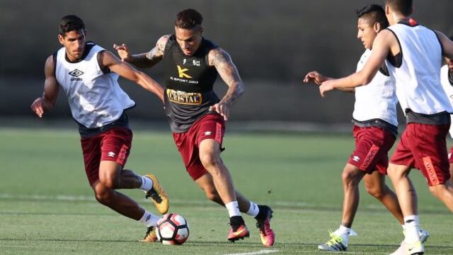 Paolo Guerrero: "Cada día me sorprendo más con los chicos de la Selección"