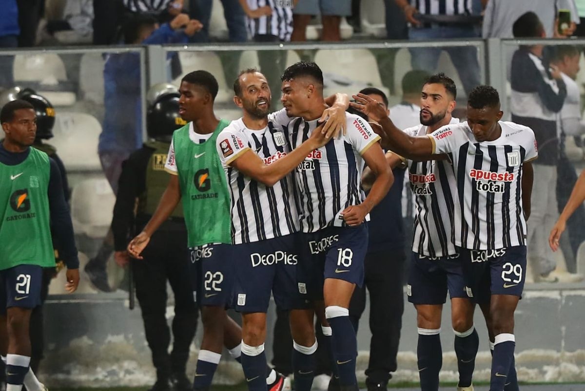 Alianza Lima vs. UTC por la fecha 14 del Torneo Apertura 2024. (Foto: Jesús Saucedo/GEC)