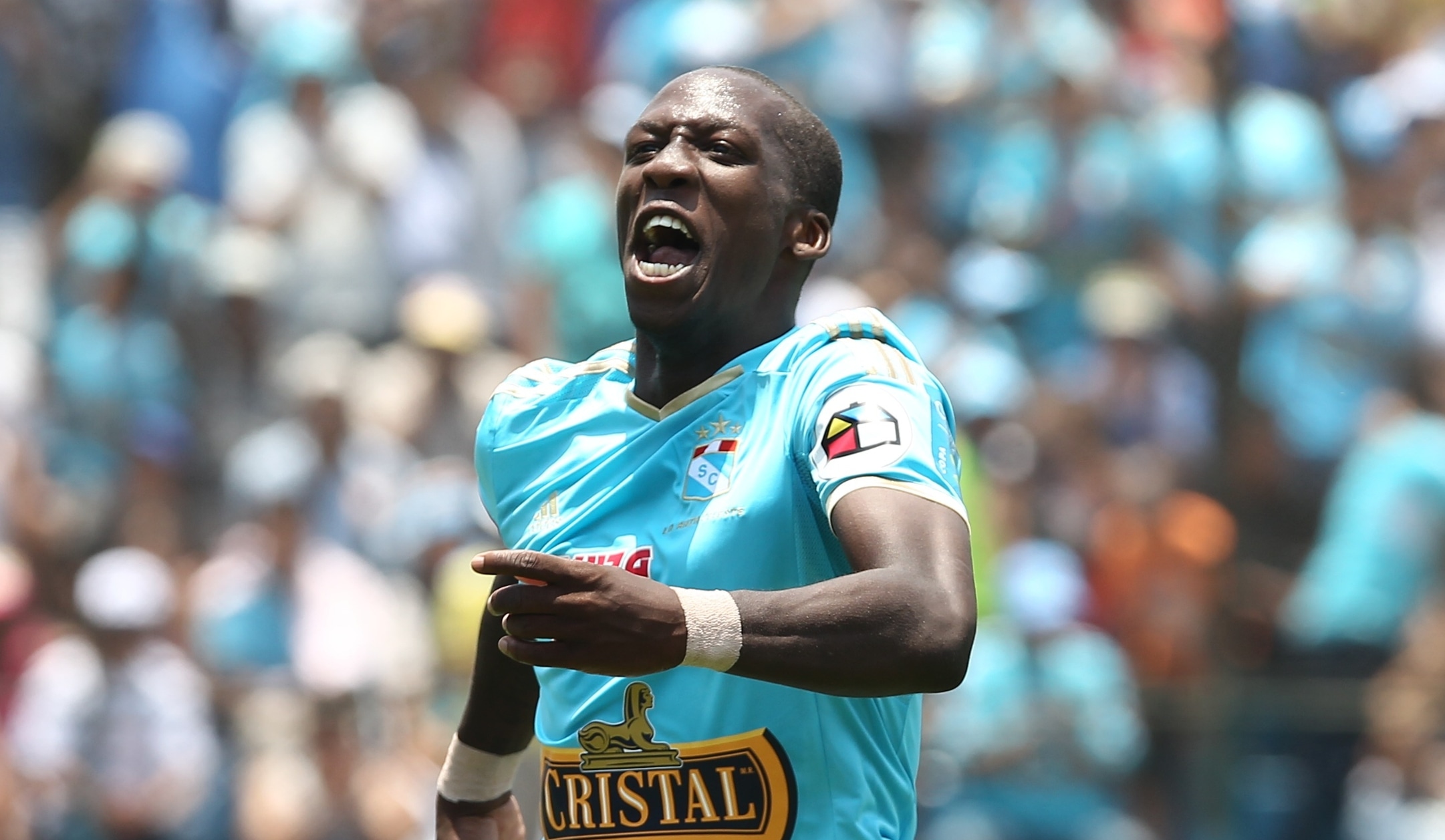 Luis Advíncula ganó dos títulos nacionales con Sporting Cristal. (Foto: GEC)