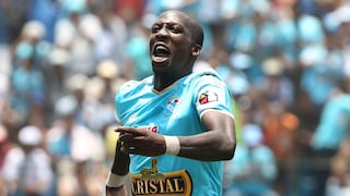 Luis Advíncula en la mira de Sporting Cristal: primer contacto y la condición para ficharlo