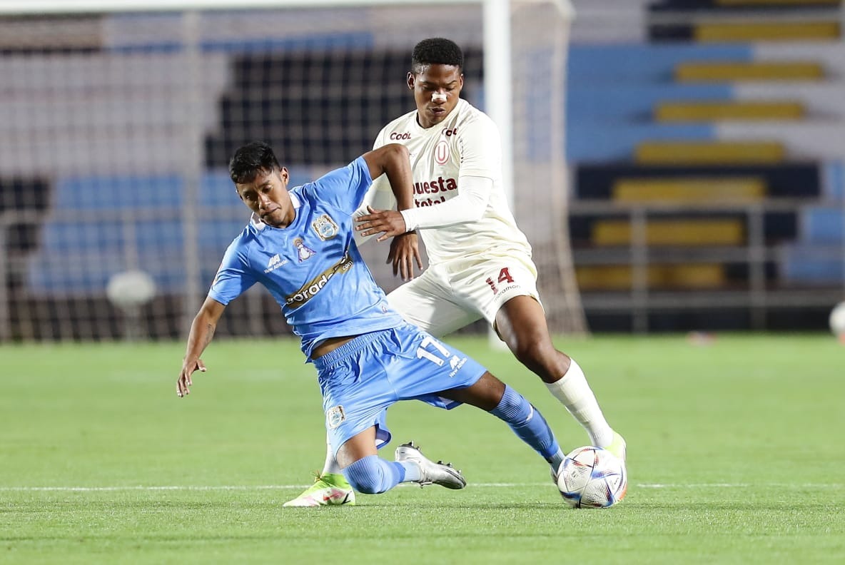 Universitario y Binacional se volverán a ver las caras por la jornada 8 del Clausura. (Foto: Jesús Saucedo / @photo.gec)
