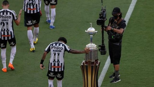 ¿Tentación, maldición o nueva tradición? Marinho tocó la Copa previo a la Final de la Libertadores